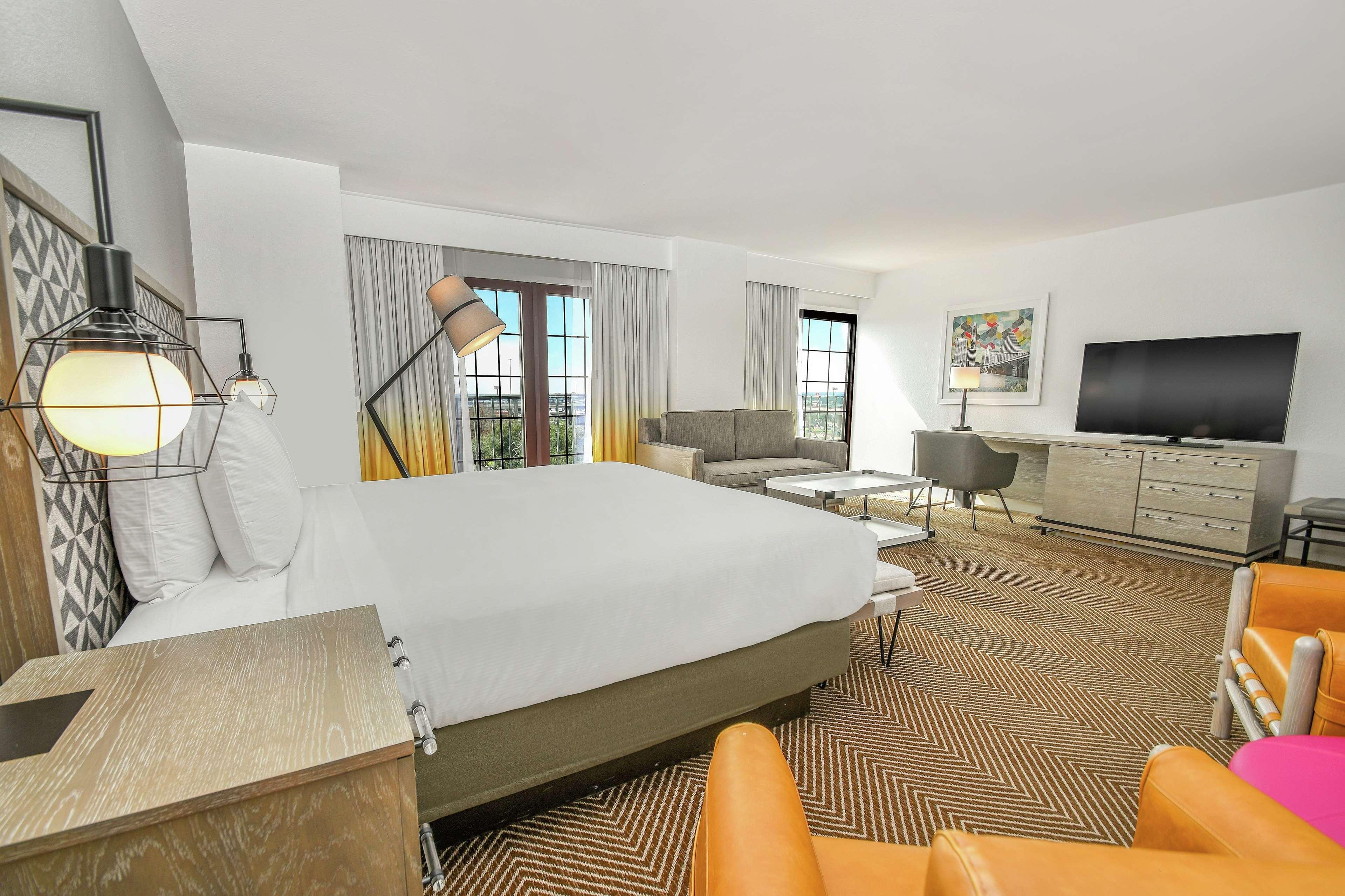 Hotel Doubletree By Hilton Austin Zewnętrze zdjęcie