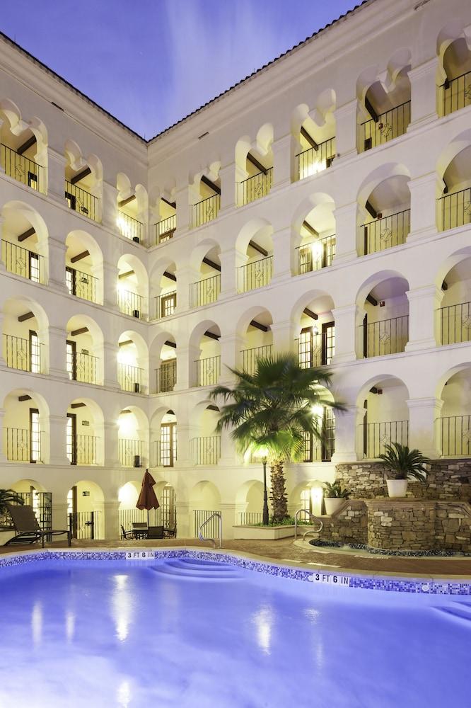 Hotel Doubletree By Hilton Austin Zewnętrze zdjęcie