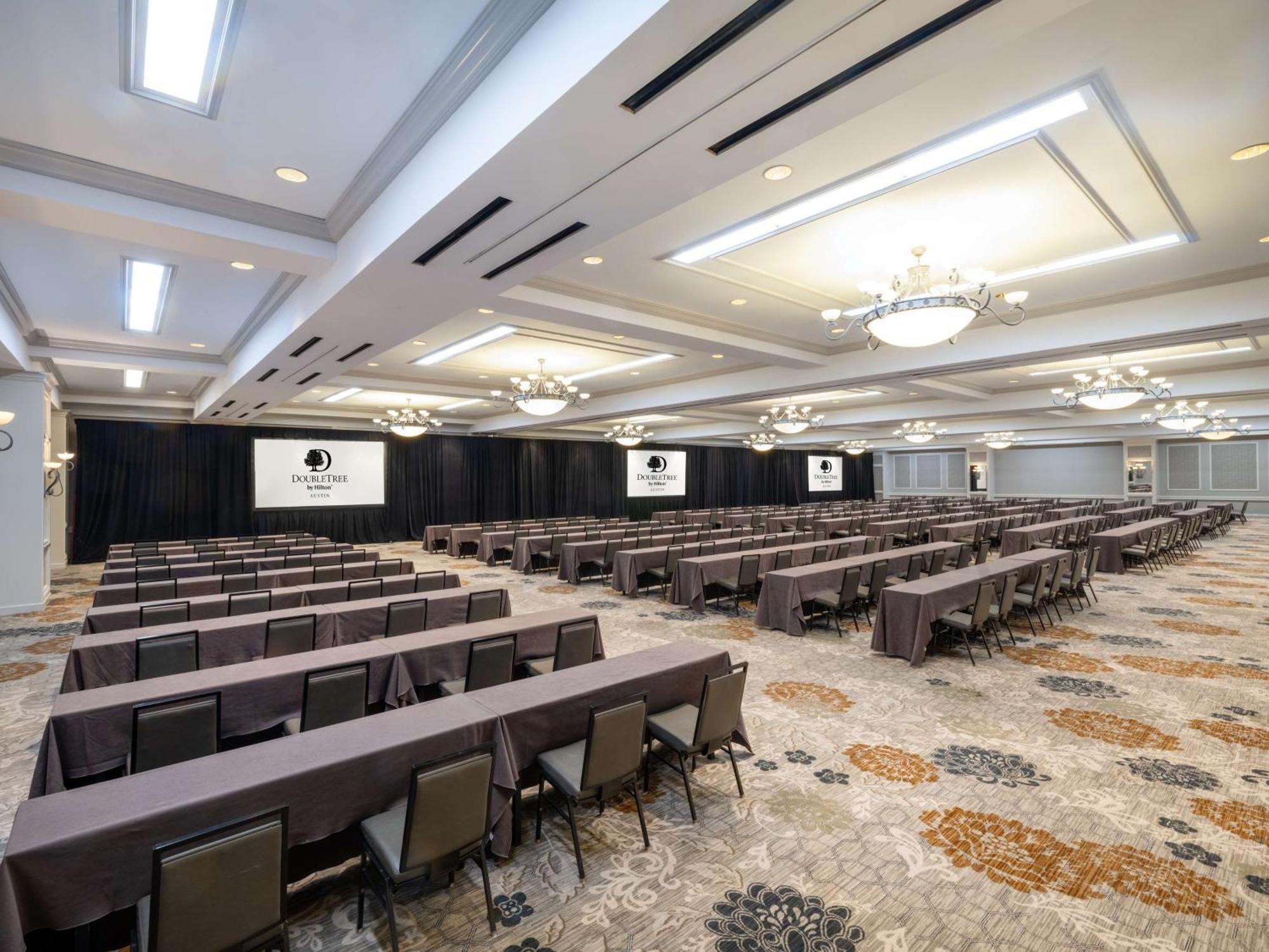 Hotel Doubletree By Hilton Austin Zewnętrze zdjęcie