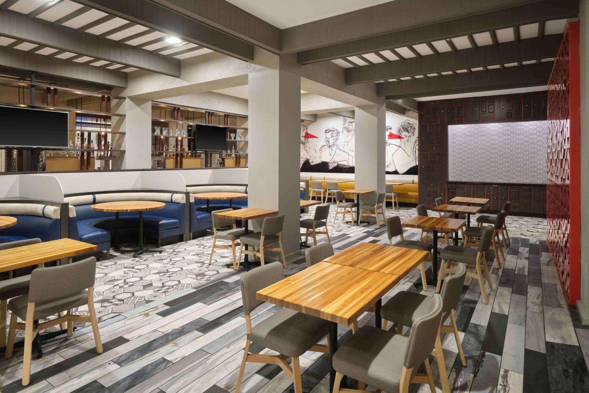 Hotel Doubletree By Hilton Austin Zewnętrze zdjęcie