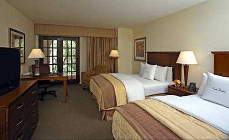 Hotel Doubletree By Hilton Austin Pokój zdjęcie
